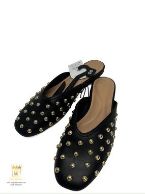 Time & Tru Mules